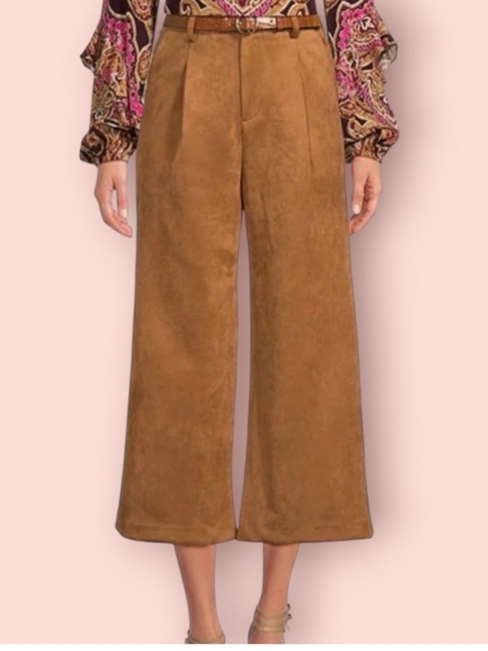 A loves a faux suede microsuede cropped wide leg trousers size 6
